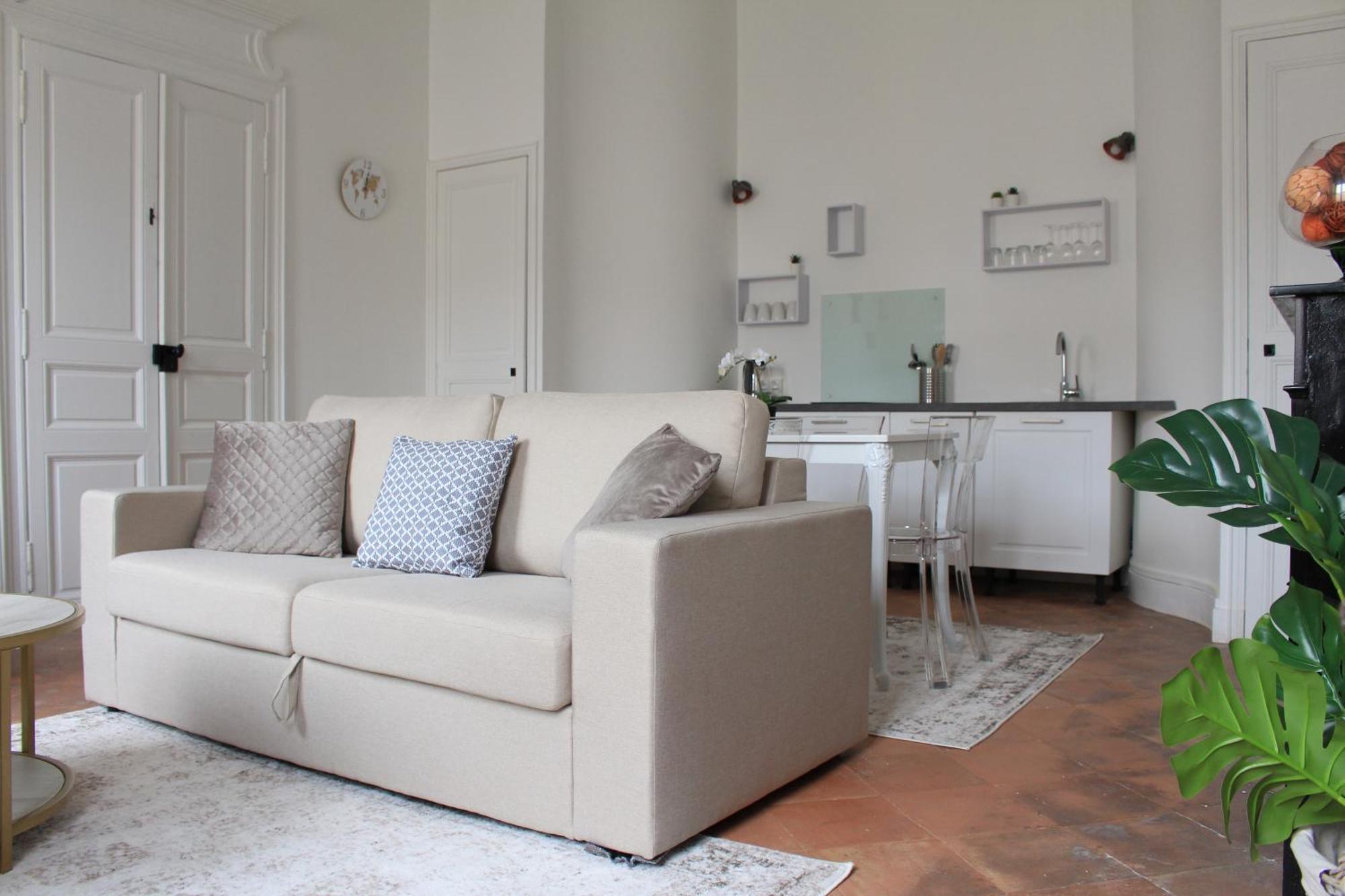 Chic Andreossy-Cosy-Authentique-Wi-Fi-Velo Apartment Castelnaudary Bagian luar foto